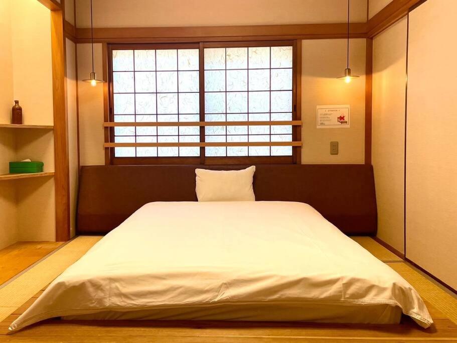 Color 日本橋【A】＊Max10名宿泊可能＊観光便利＊黒門市場近く＊Big Sale＊ Осака Экстерьер фото